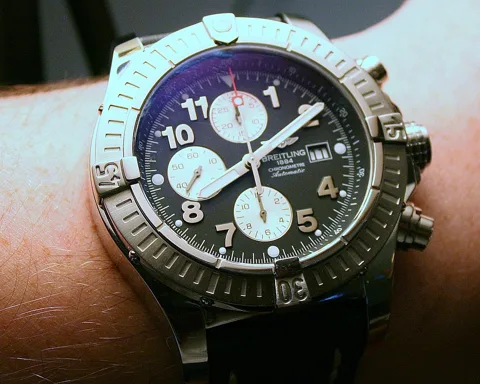 Breitling Avenger Automatic 42