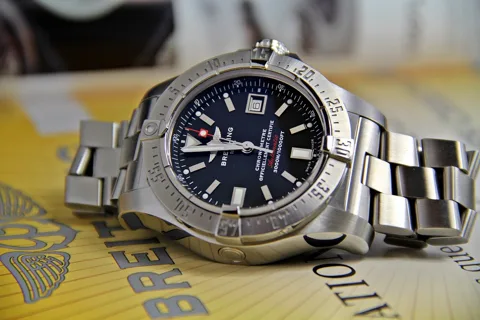 Breitling Avenger Automatic 42