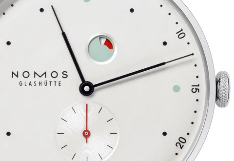 Nomos Glashütte Metro Datum Gangreserve