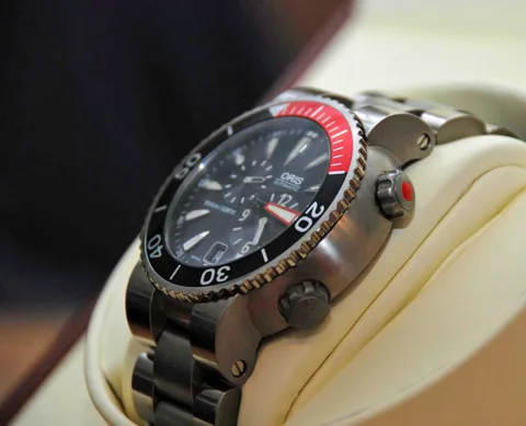 Oris Divers Sixty-Five 40