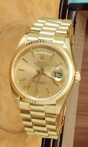 Rolex Day-Date 40 228238