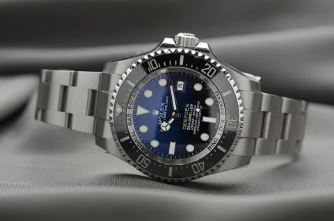 Rolex Sea-Dweller 126600